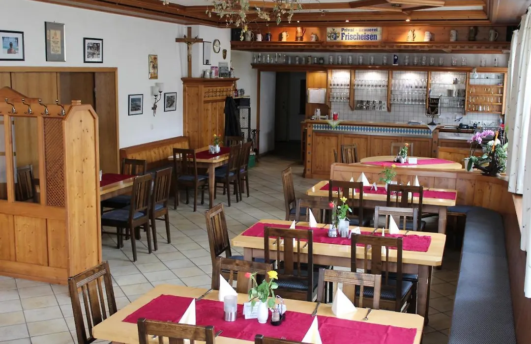 Brauerei und Gasthof Frischeisen-1
